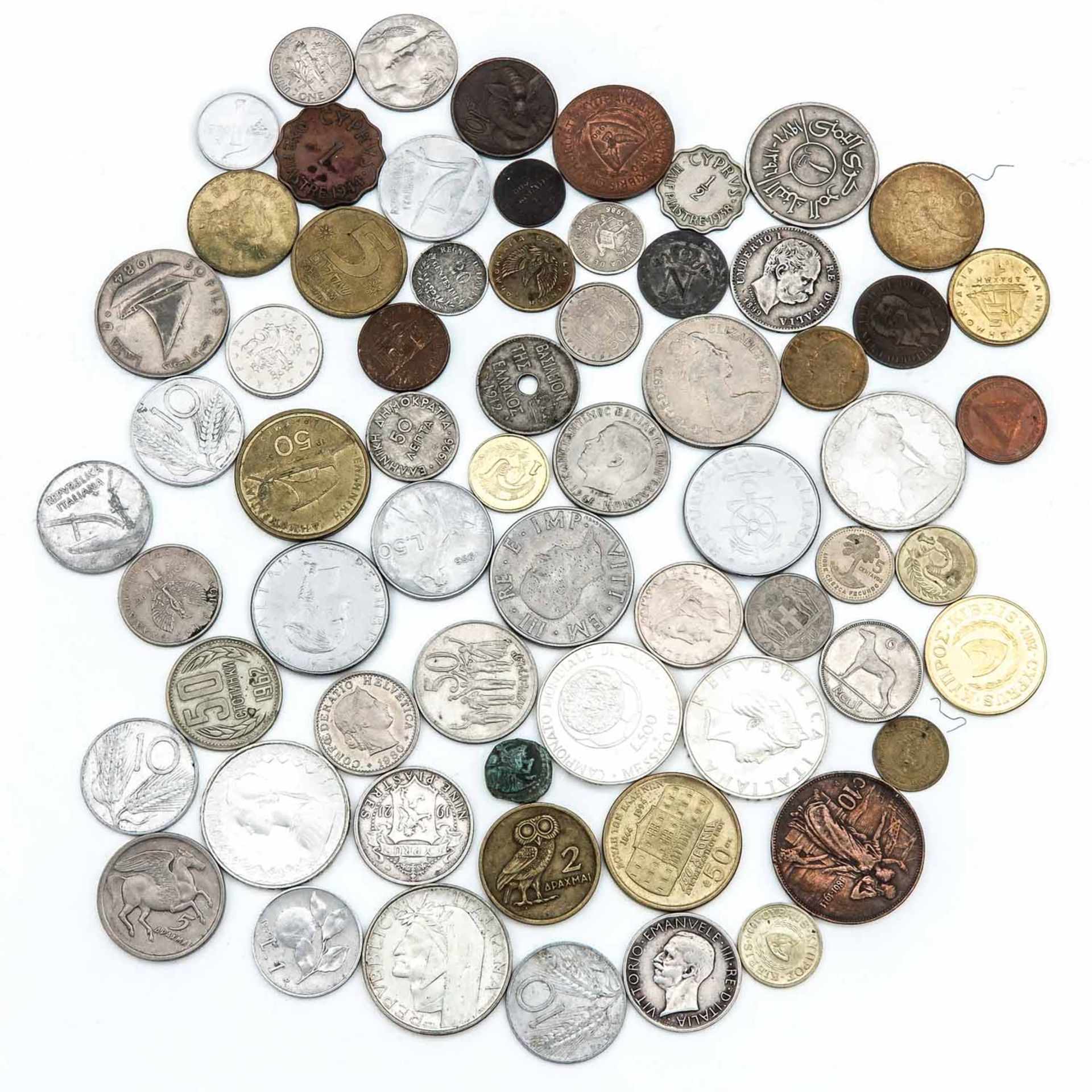 A Collection of Coins - Image 4 of 10