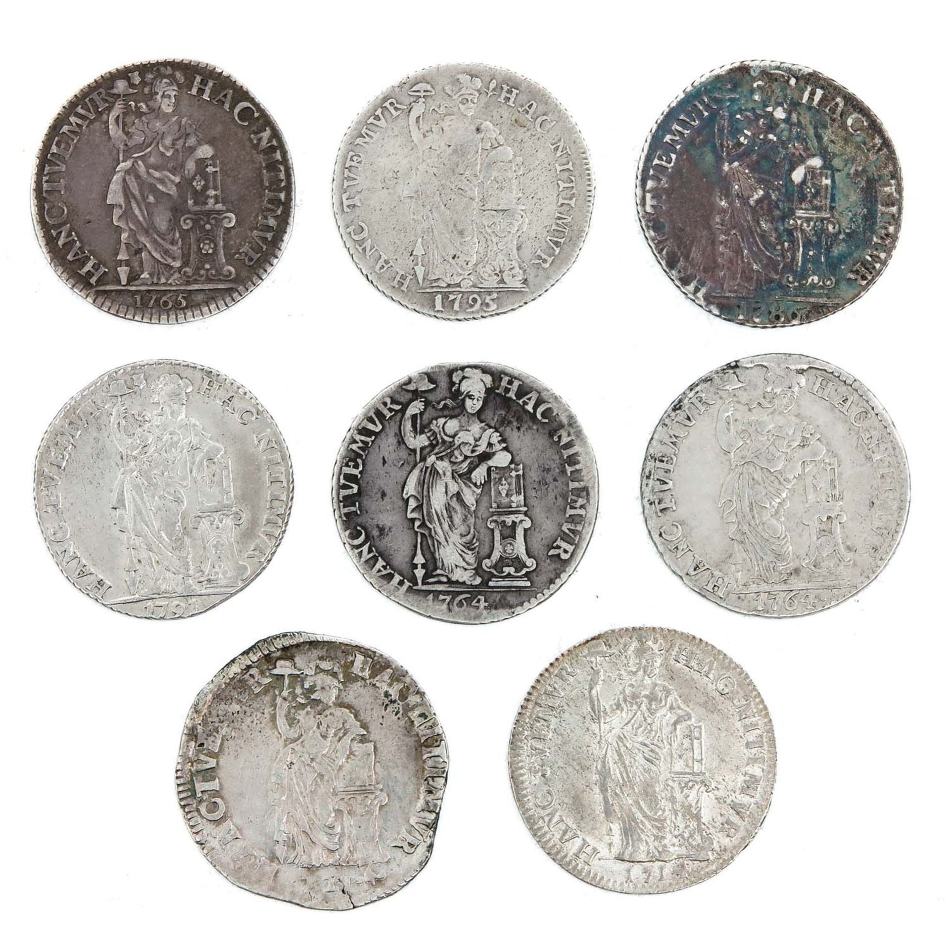 A Collection of over 30 Coins - Bild 7 aus 10