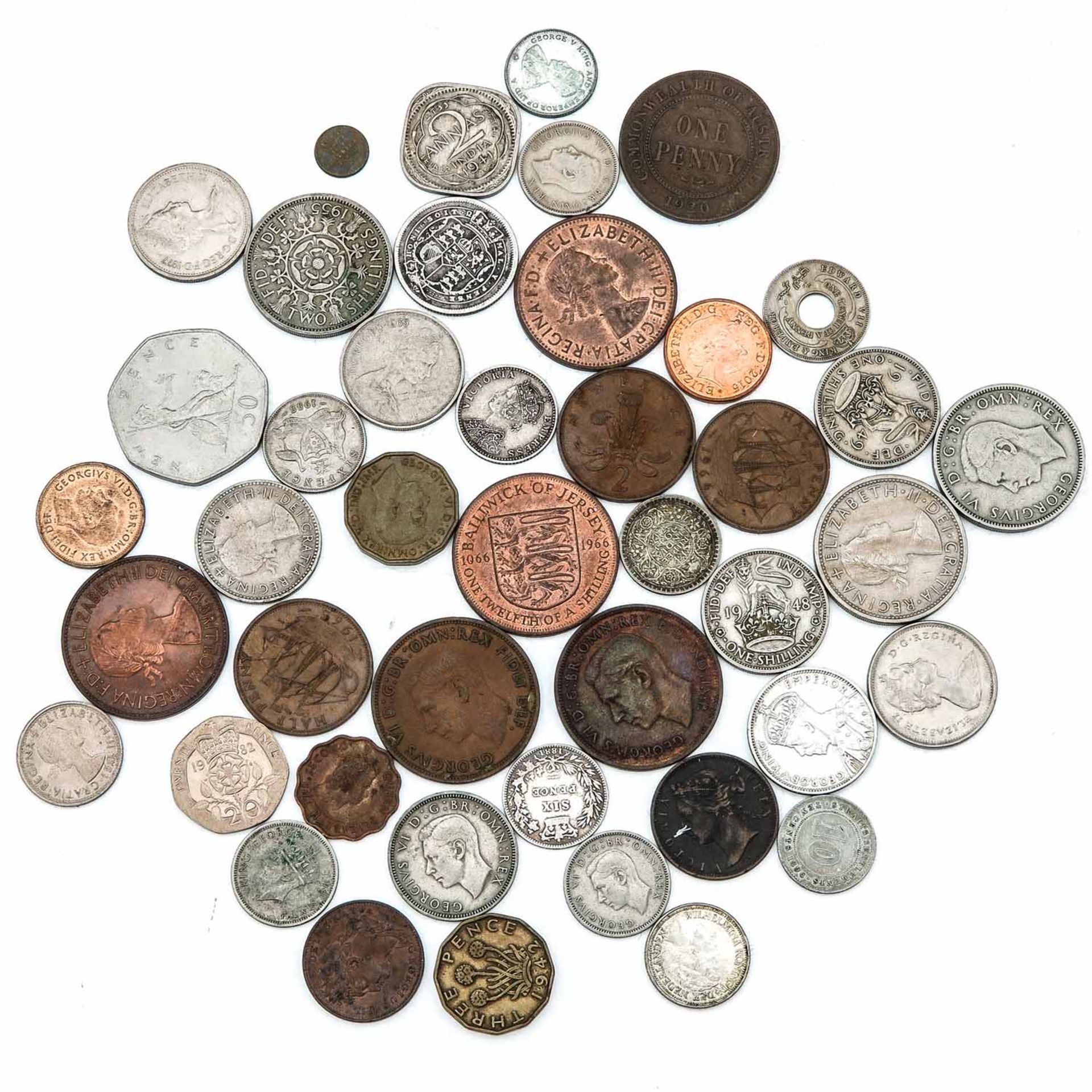 A Collection of Coins - Image 6 of 10