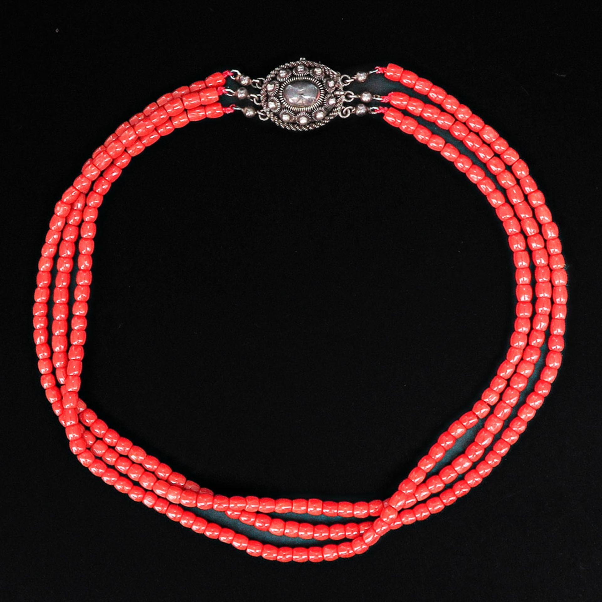 A Collection of Red Coral Jewelry - Image 6 of 7