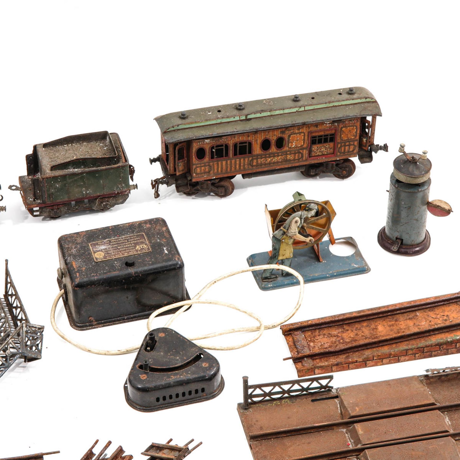 A Collection Train Items - Image 4 of 8