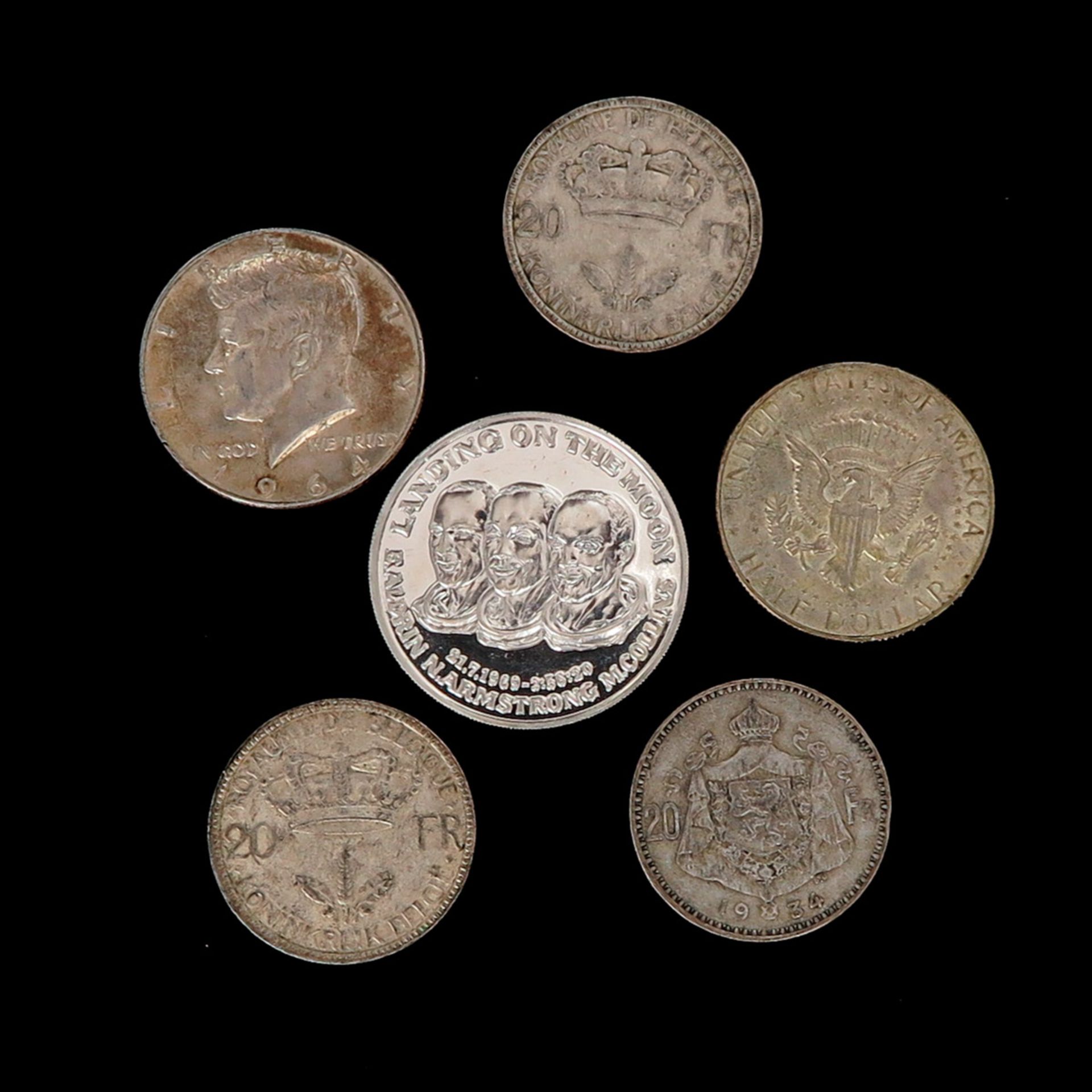 A Collection of Silver Coins - Bild 4 aus 5