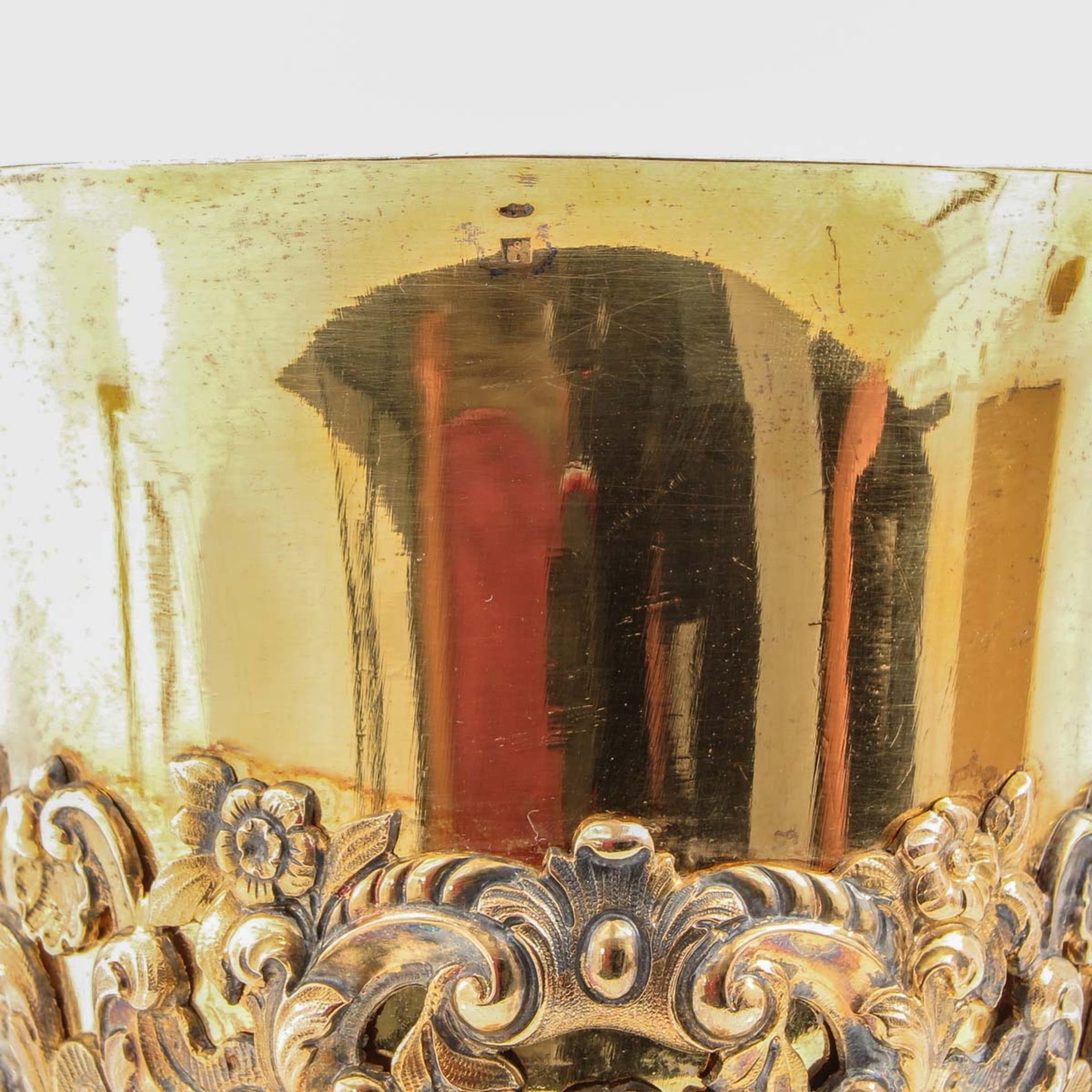 A Very Large 19th Century Gold Plated Silver Chalice - Image 7 of 10