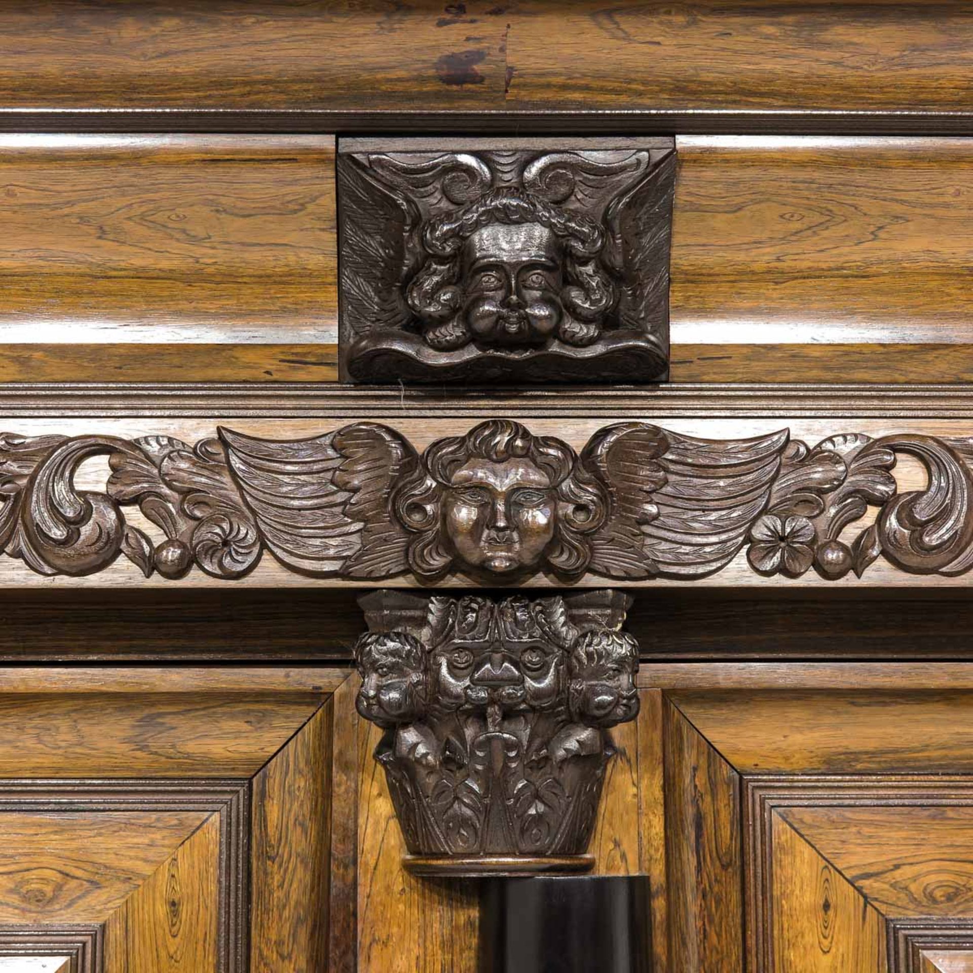 A Very Beautifully Carved Cabinet or Kussenkast - Image 7 of 10