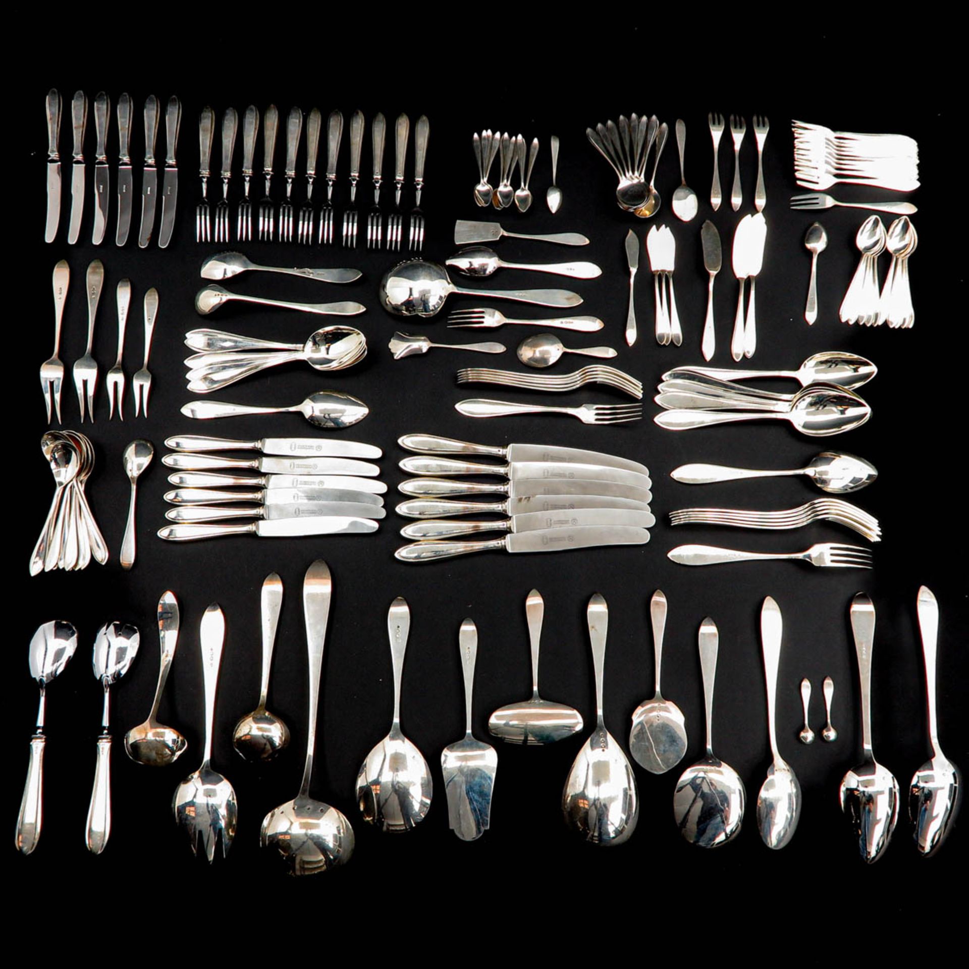 A Collection of Dutch Silver Cutlery - Bild 2 aus 8