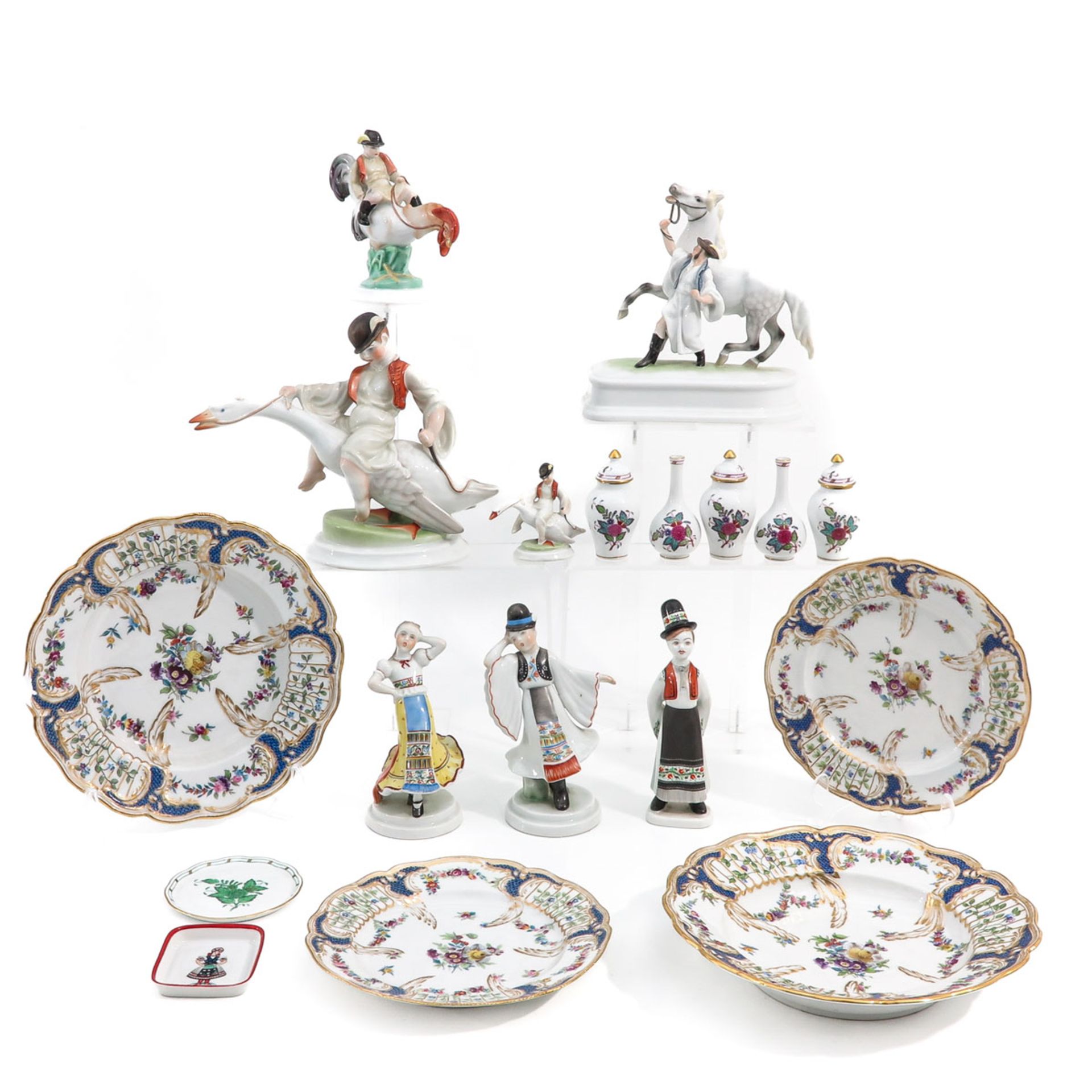 A Collection of Heren Hungary Porcelain