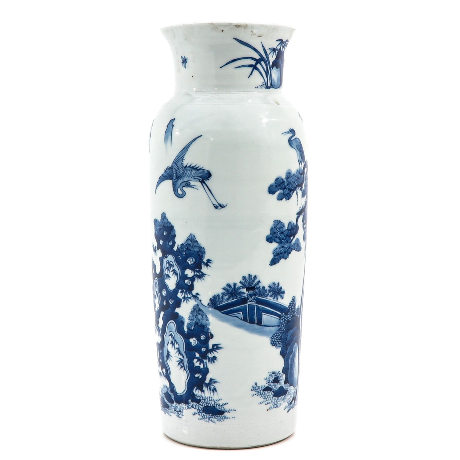 A Blue and White Rouleau Vase - Image 4 of 9