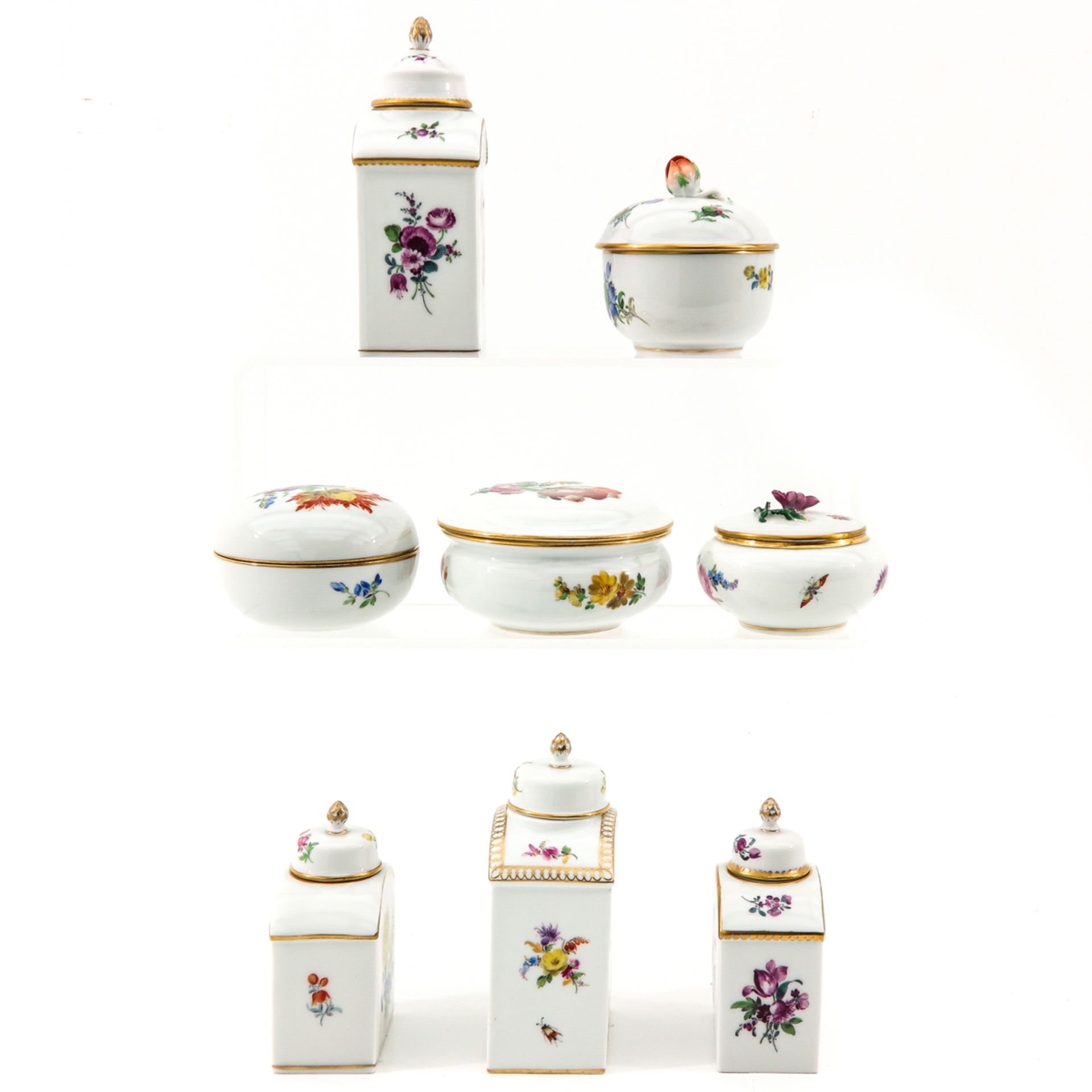 A Collection of Meissen Porcelain - Bild 2 aus 10