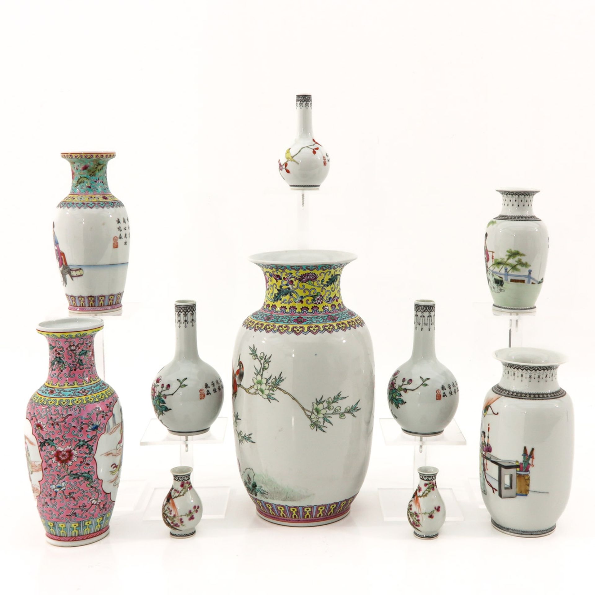 A Diverse Collection of Famille Rose Vases - Image 2 of 10