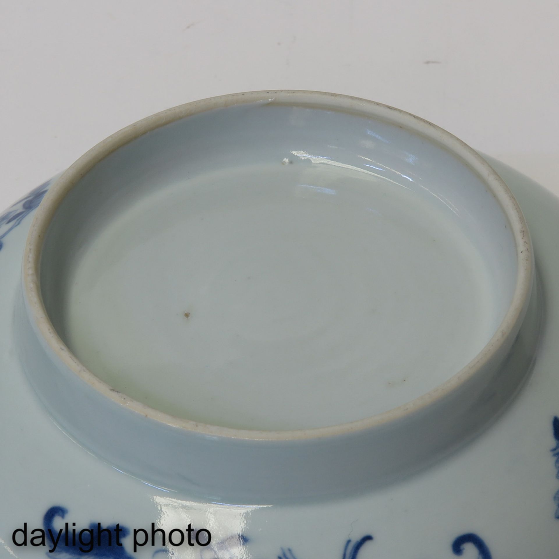 A Blue and White Bowl - Bild 8 aus 9