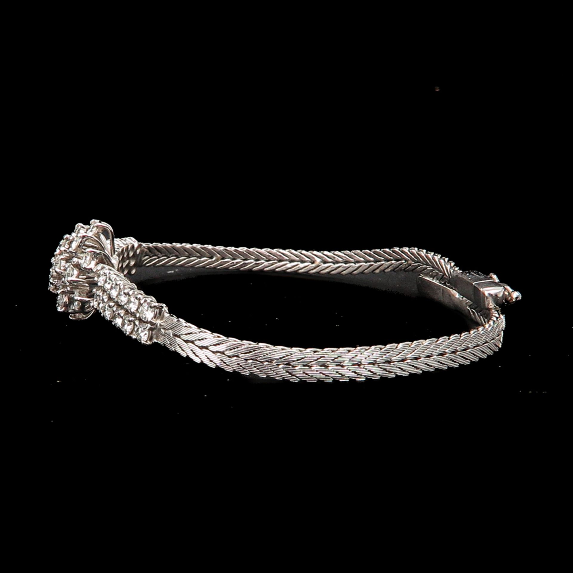 A Diamond Bracelet - Image 2 of 3
