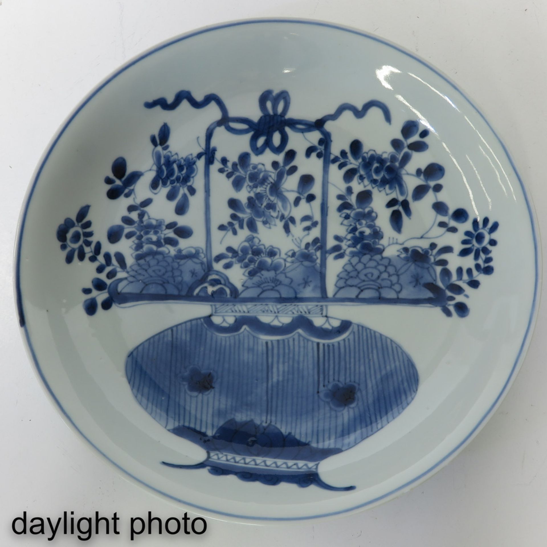 A Blue and White Plate - Image 3 of 5