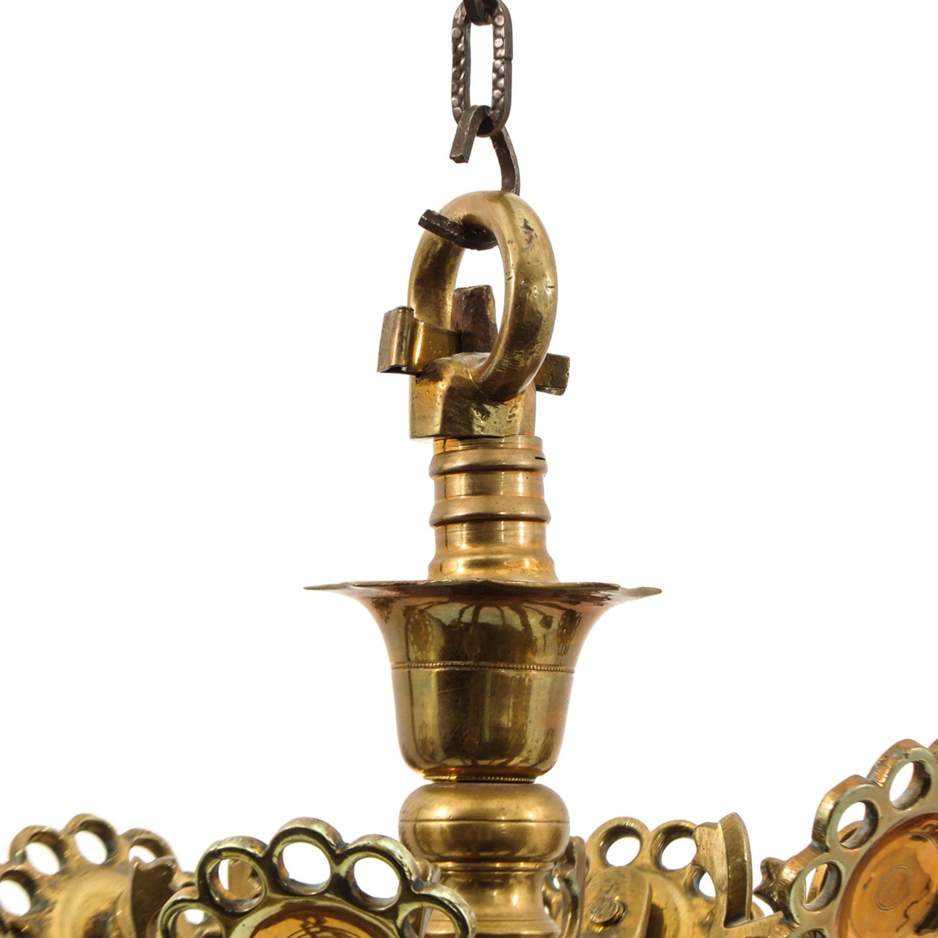 A Brass 18th Century Chandelier - Image 4 of 7