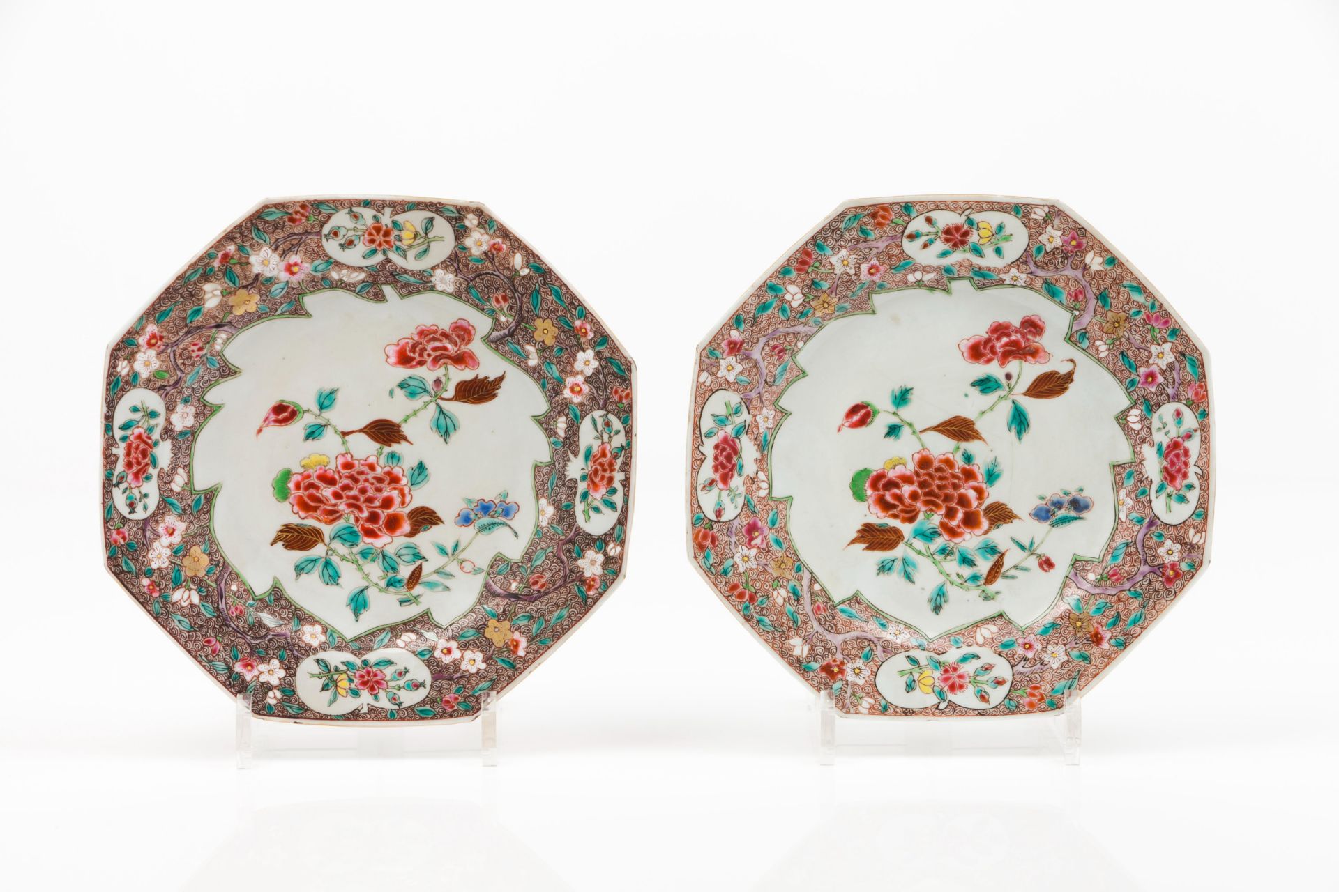 A pair of octagonal plates