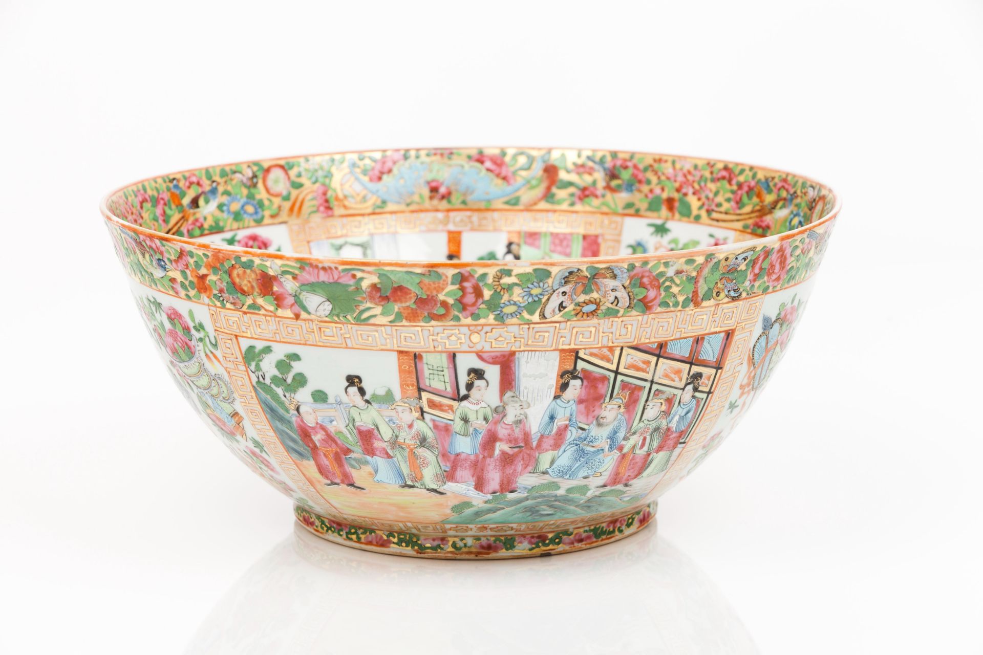A punch bowl