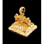 A pendant/wax sealGold Rectangular cushion shaped of chiselled and reliefs foliage decoration Ram