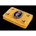 A snuff box with insignias for King Luís I