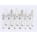 A set of fish cutlery for 6