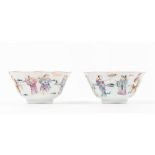 A pair of Famille Rose faceted cups