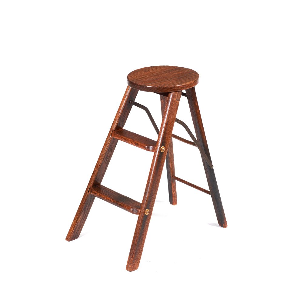A metamorphic stool