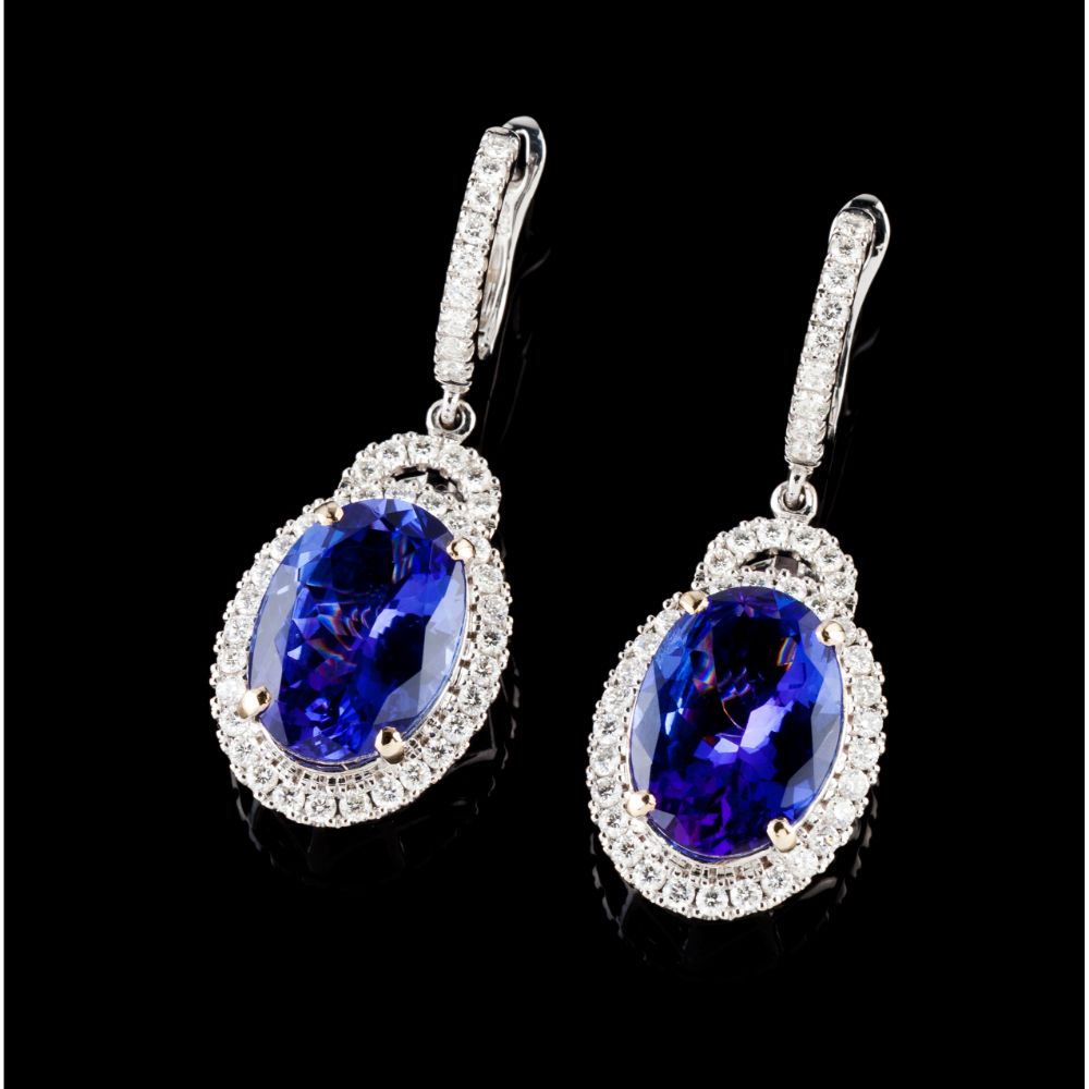 A pair of earrings