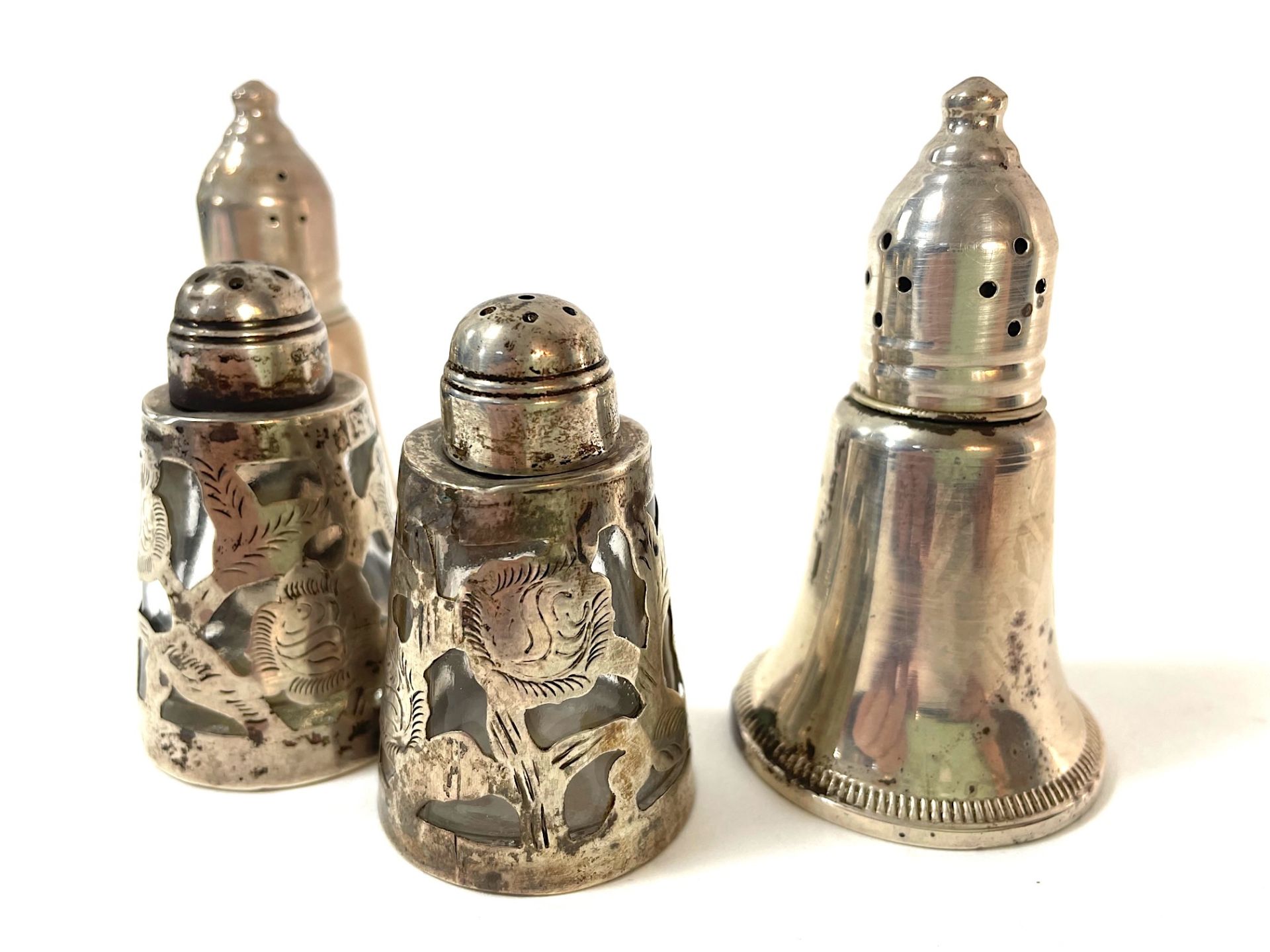 40 pairs of salt/pepper and spice shakers, - Image 74 of 88