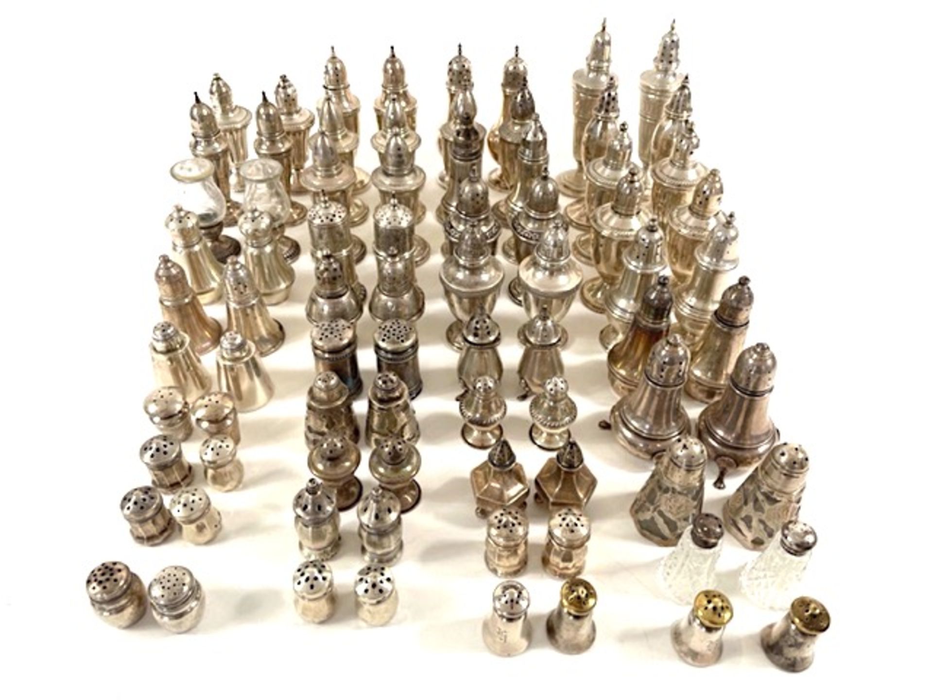 40 pairs of salt/pepper and spice shakers,