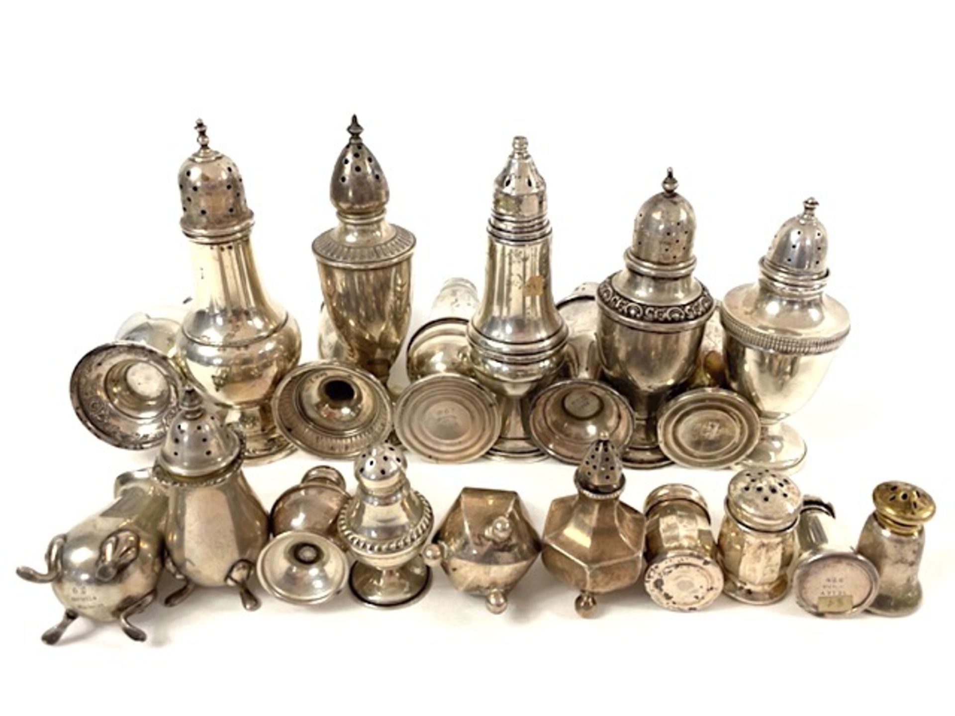 40 pairs of salt/pepper and spice shakers, - Image 87 of 88