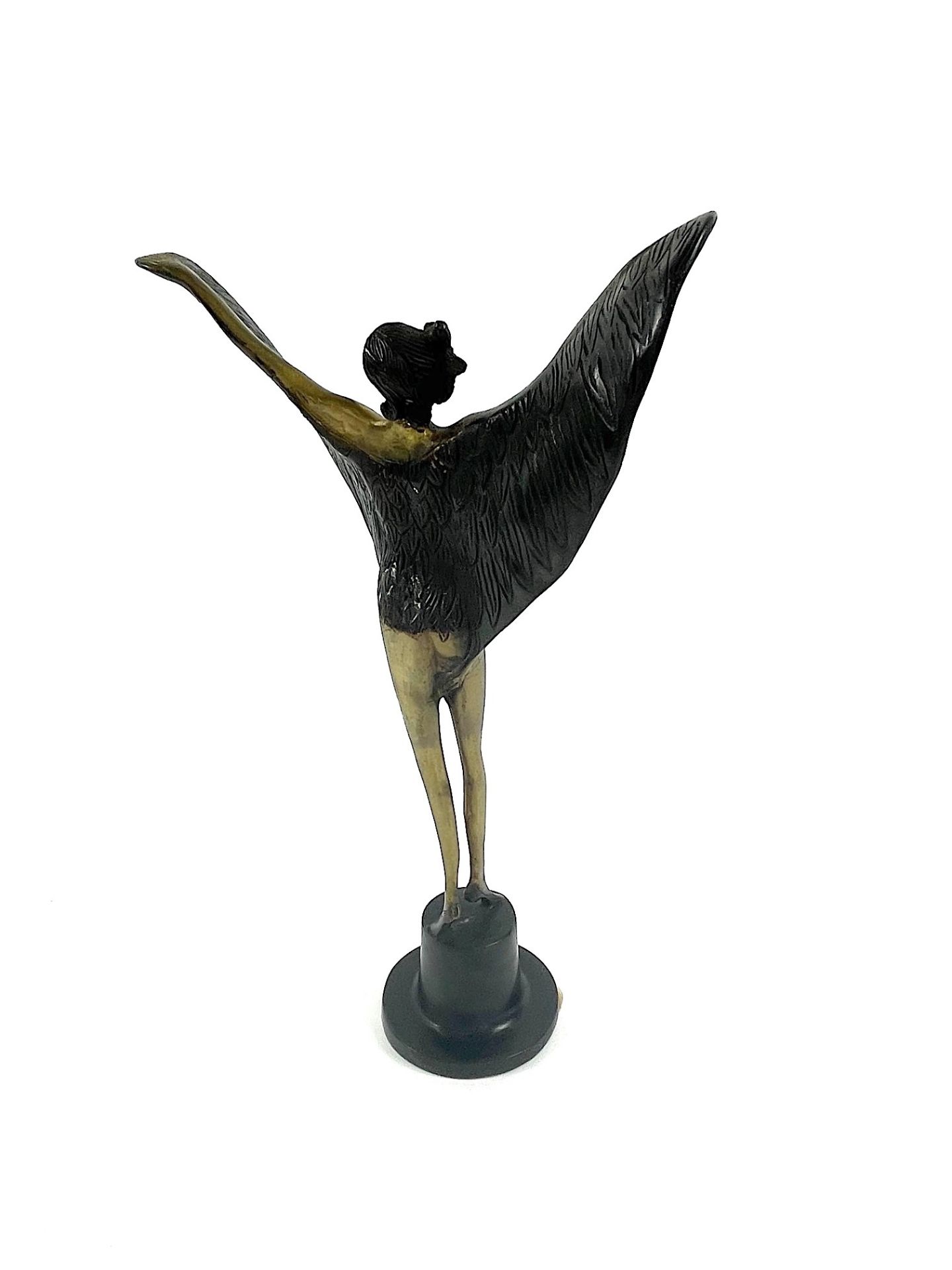 Bronze 'Frau mit Schwingen' - Bild 6 aus 15