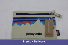 Twenty-Five Patagonia Zippered Pouches, Bleached Stone