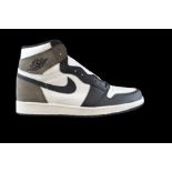 Nike Men's Air Jordan 1 Retro High Trainers, Dark Mocha, UK 10