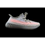 Adidas Men's Yeezy Boost 350 V2 Trainers, Ash Stone, UK 7.5
