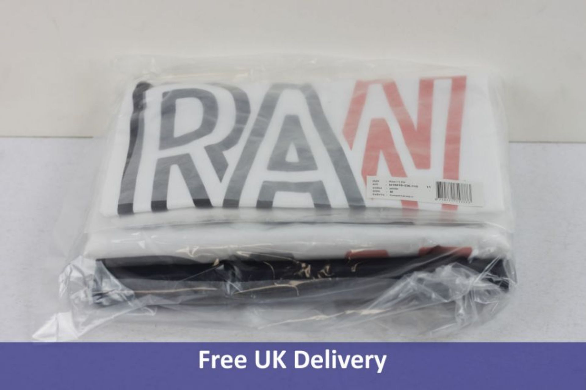 Three G-Star Raw Men's T-Shirts to include 1x Navy and 2x White, Size M