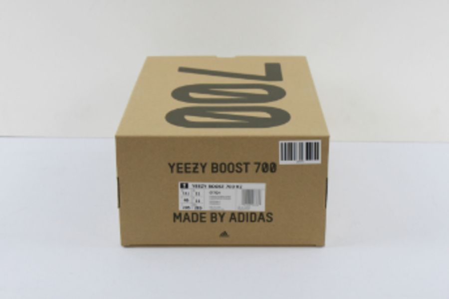 Adidas Men's Yeezy Boost 700 V2 Trainers, Cream, UK 11 - Image 3 of 7