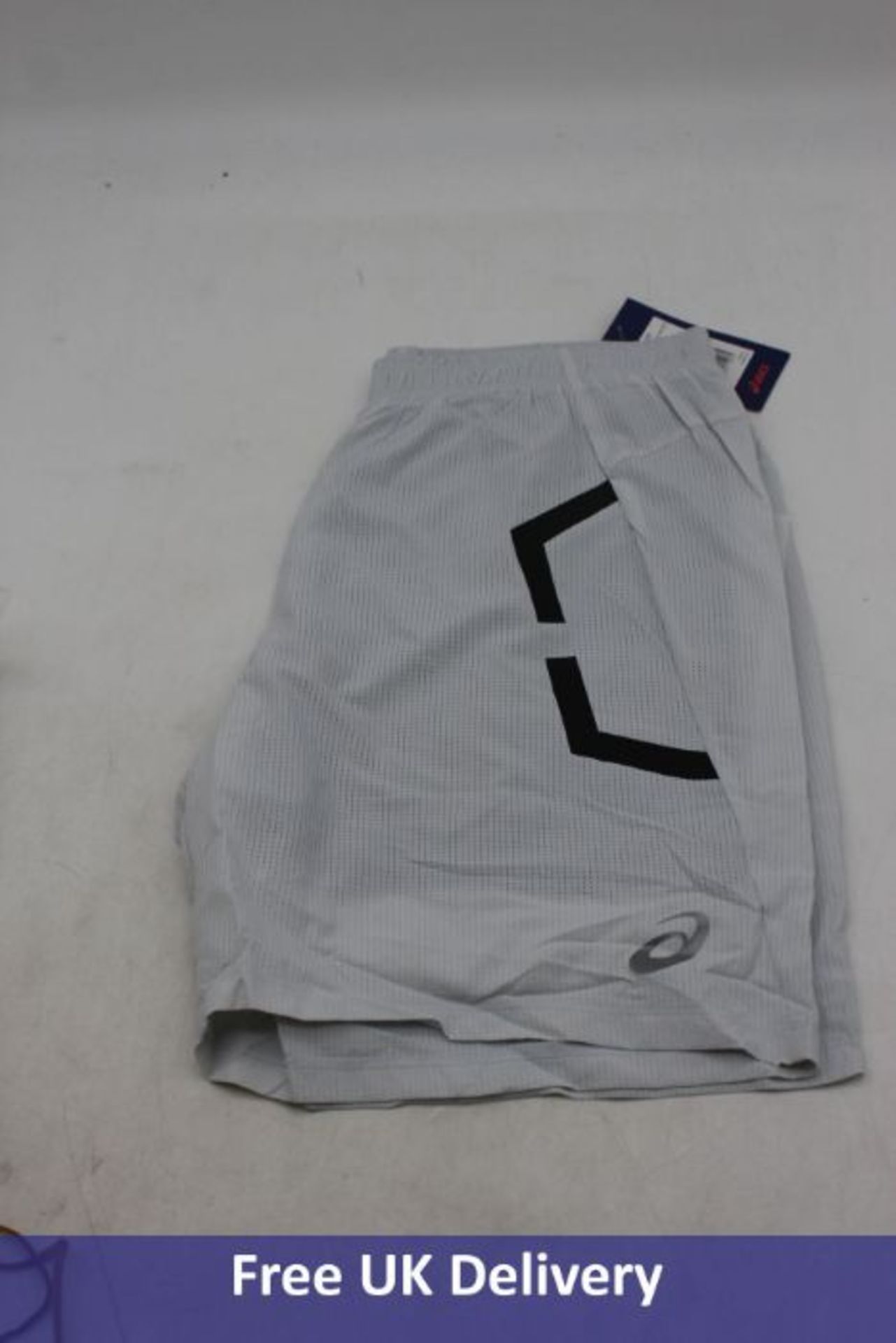 Twelve items of Asics Men's Clothing to include 1x Sport Logo Tee T-Shirt, White UK XS, 1x Sport Log - Image 4 of 4
