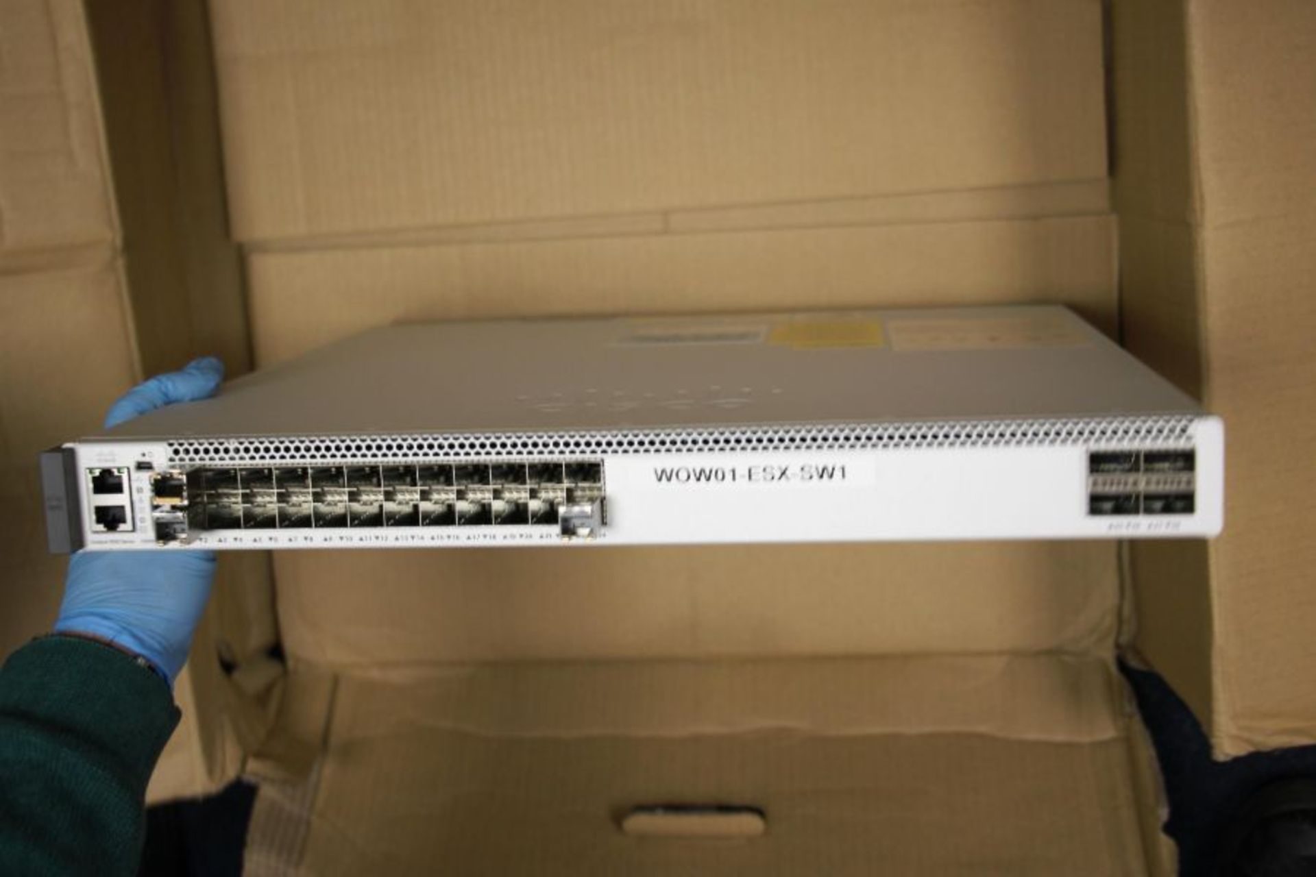 Cisco Switch Catalyst 9500 C9500-24Y4C-E - Image 2 of 4