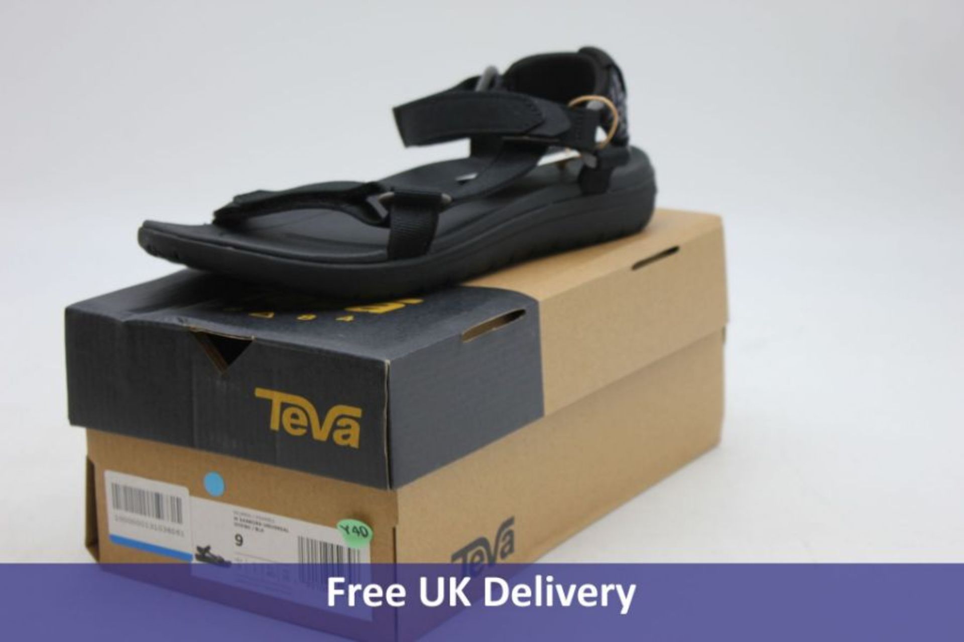 Two Teva Sanborn Universal Sandal, Black, One UK 7, One UK 8. Slight Box Damage
