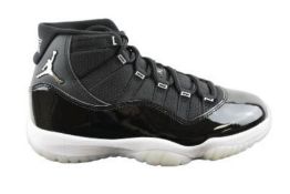 Air Men's Jordan 11 Retro Colour Trainers, Black, UK 10