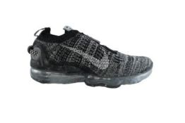 Nike Men's Air Vapormax 2020FK Trainers, Black and White, UK 9