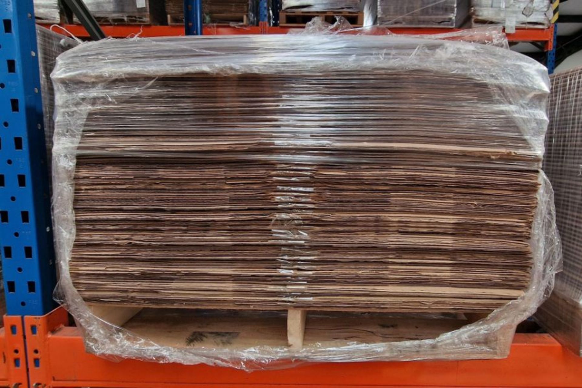 A pallet containing as new under desk chair mats (46 x 60 inch) (CM21142) - Image 3 of 3