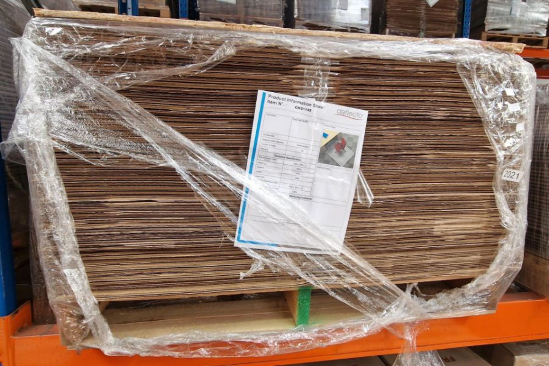 A pallet containing as new under desk chair mats (46 x 60 inch) (CM21142) - Image 3 of 6