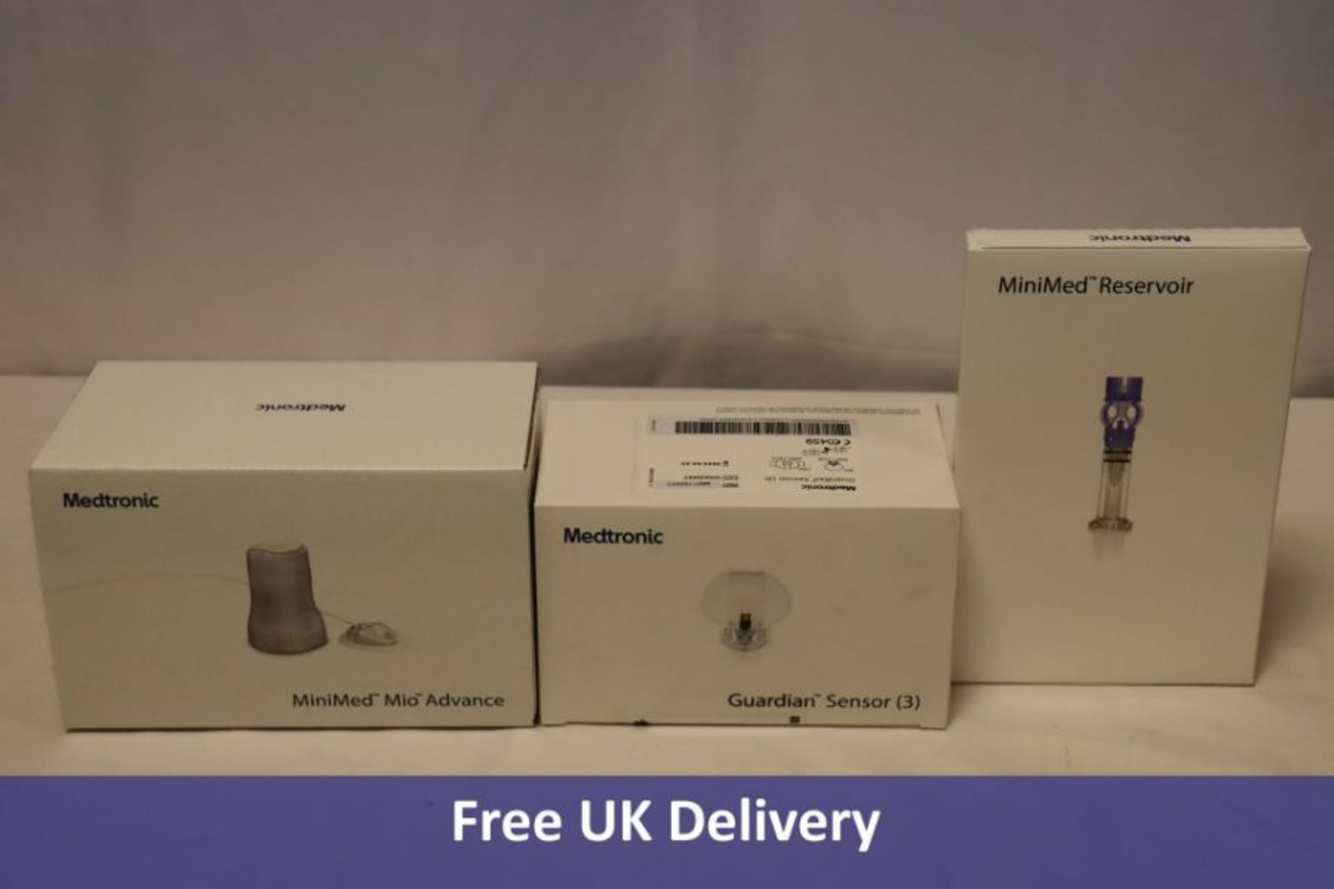 Eight Medtronic items to include 3x MiniMed Mio Advance Infusion Sets, 10 per box, Expiry 01/12/24,