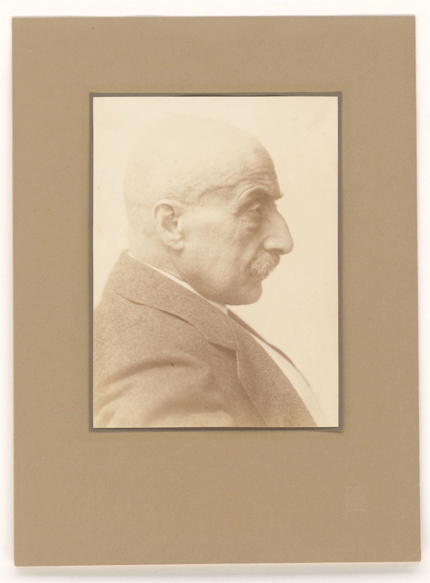 Hugo Erfurth. Max Liebermann im Profil. 1918 - Bild 2 aus 3