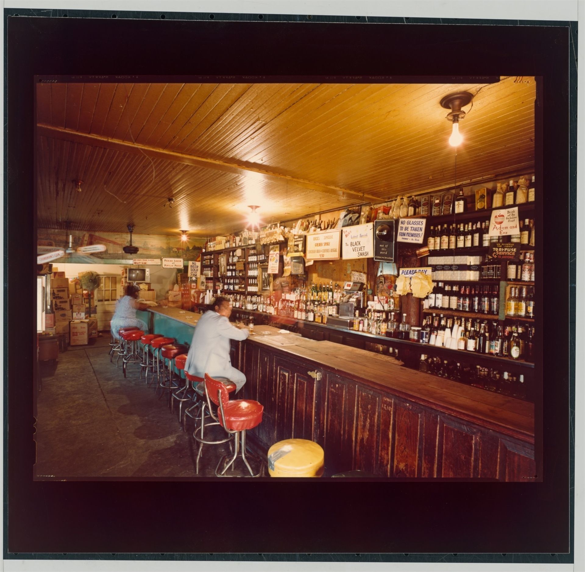 Jim Dow. „Nick's Big Train Bar. New Orleans, Louisiana“. 1977 - Bild 2 aus 4