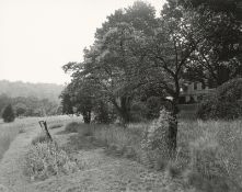 Nicholas Nixon. „Weston, Massachusetts“. 1976