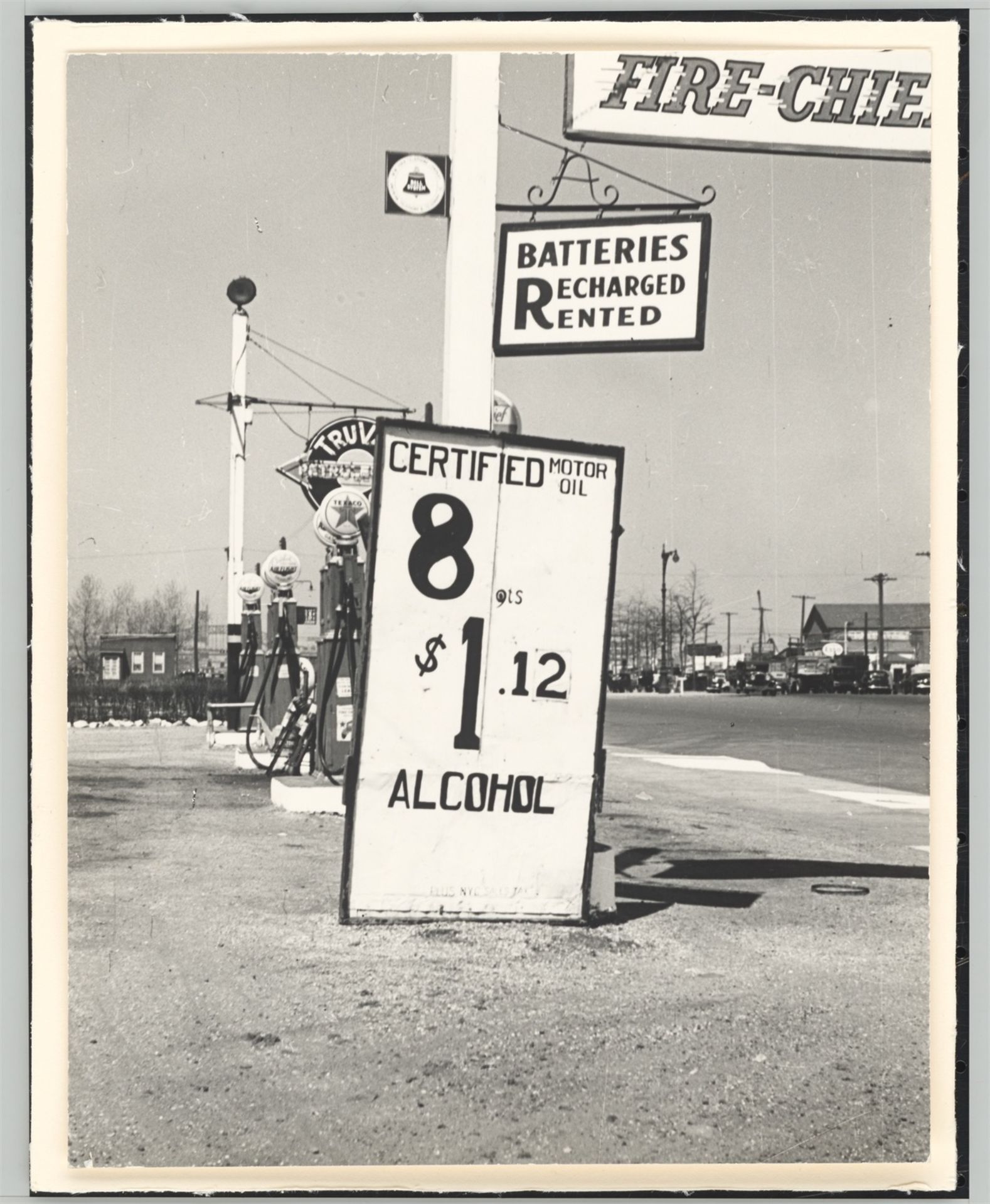 Rudy Burckhardt. Aus dem Album „An Afternoon in Astoria“. 1940 - Bild 2 aus 4