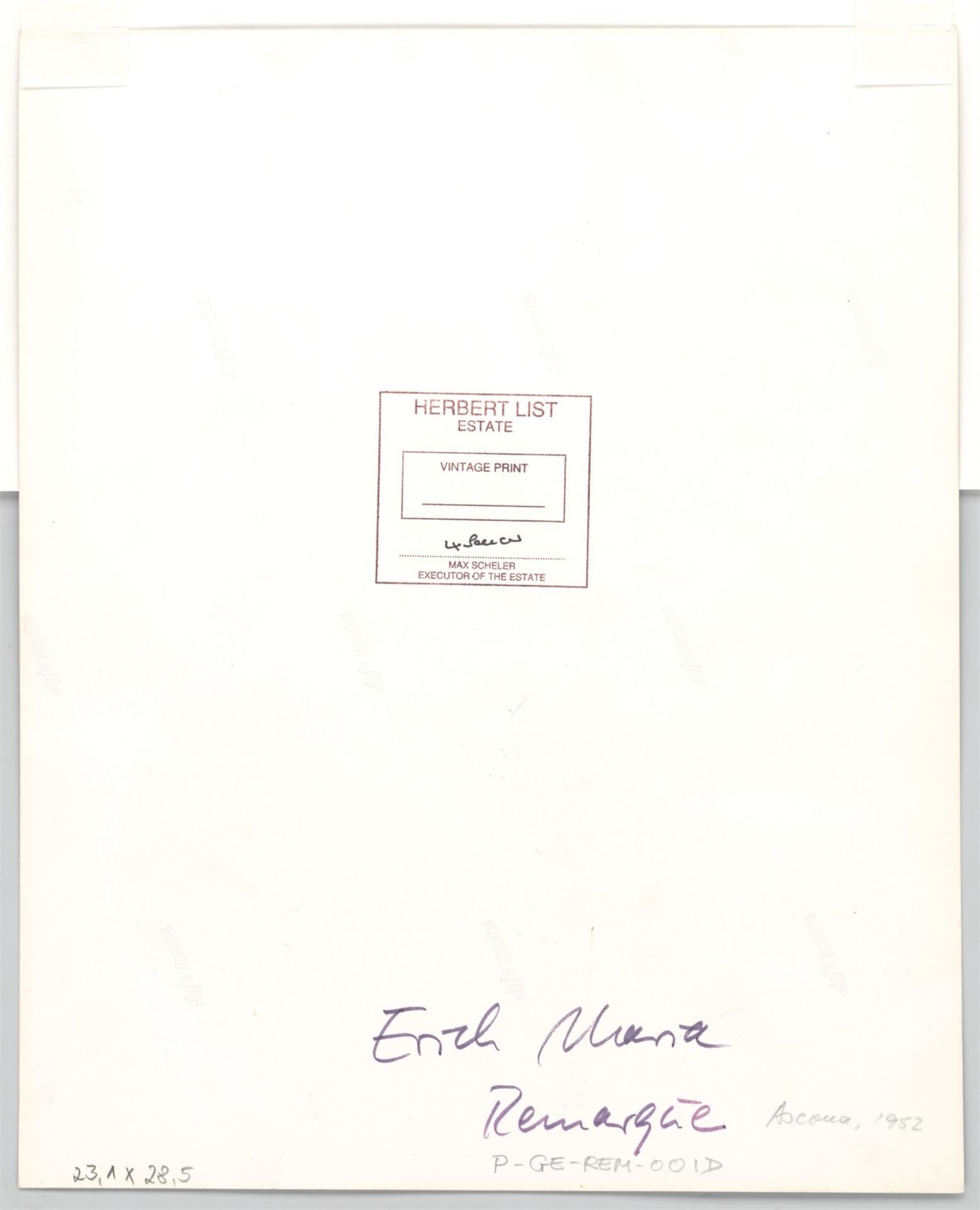 Herbert List. Erich Maria Remarque, Ascona. 1952 - Bild 2 aus 3