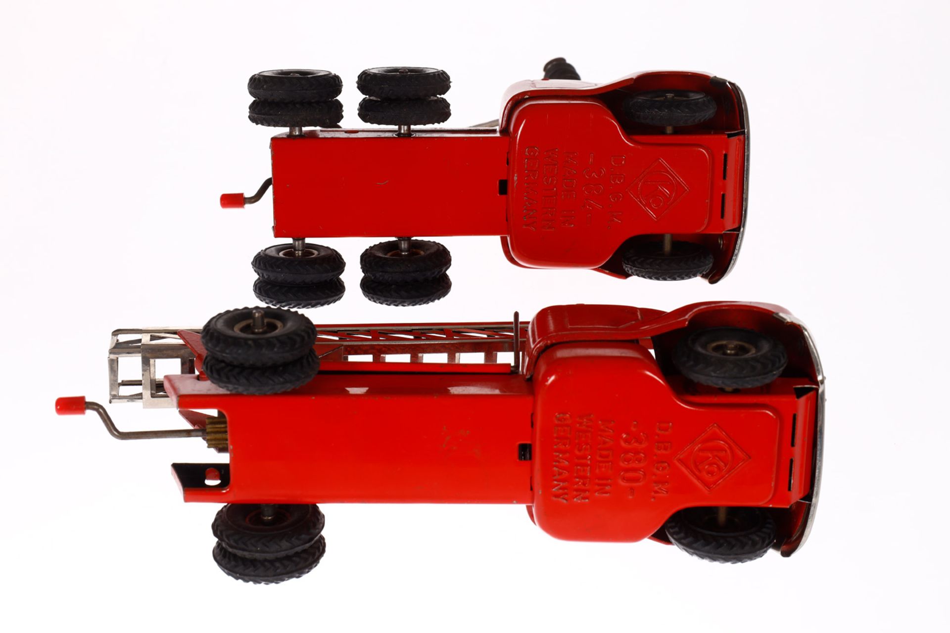 2 CKO Fahrzeuge 380 und 384, rot, Friktion, Alterungsspuren, L 16,5 und 13, Z 2-3 - Bild 3 aus 3
