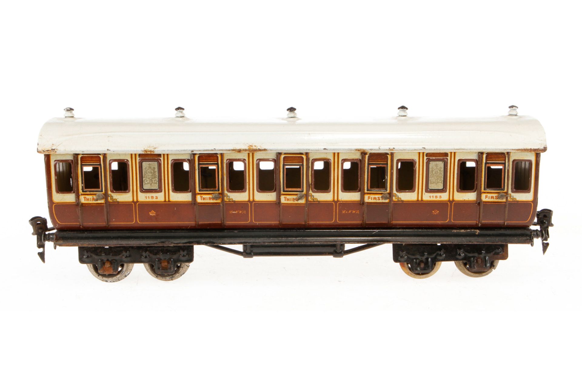 Märklin engl. Abteilwagen 2875 LNWR, Spur 0, mit 10 AT und Gussrädern (rissig), 1 Radsatz ergänzt,