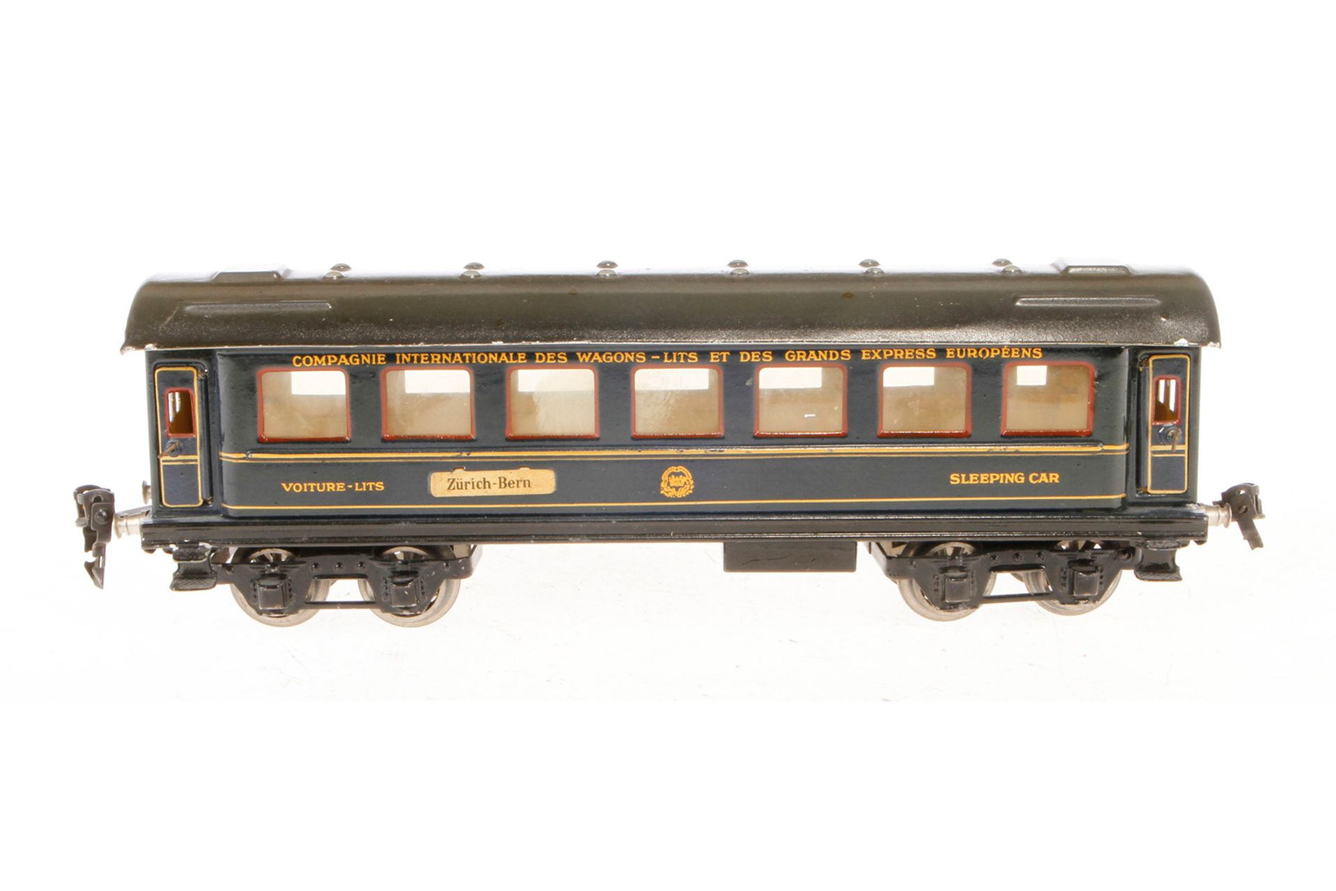 Märklin int. Schlafwagen 1847, Spur 0, HL, mit 4 AT, 2 Schildern und Gussrädern, 1 Treppenstufe